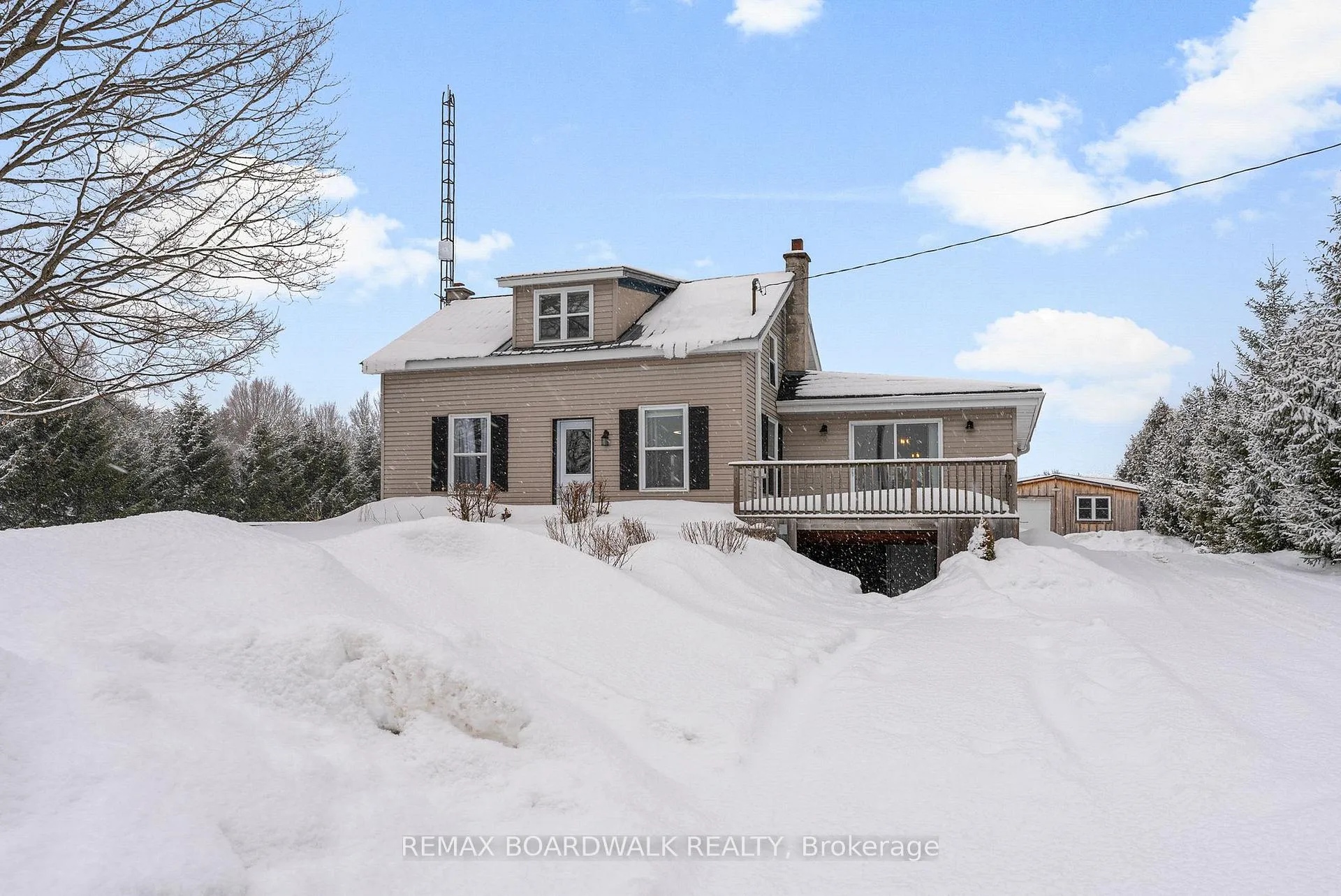 Photo 1 of 2314 Brouseville Road, Edwardsburgh/Cardinal, Edwardsburgh/Cardinal Twp — HOMEH