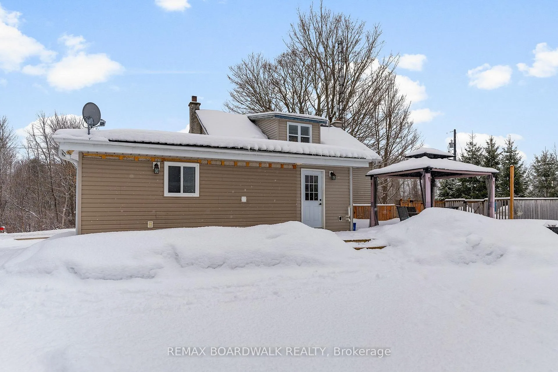 Photo 33 of 2314 Brouseville Road, Edwardsburgh/Cardinal, Edwardsburgh/Cardinal Twp — HOMEH