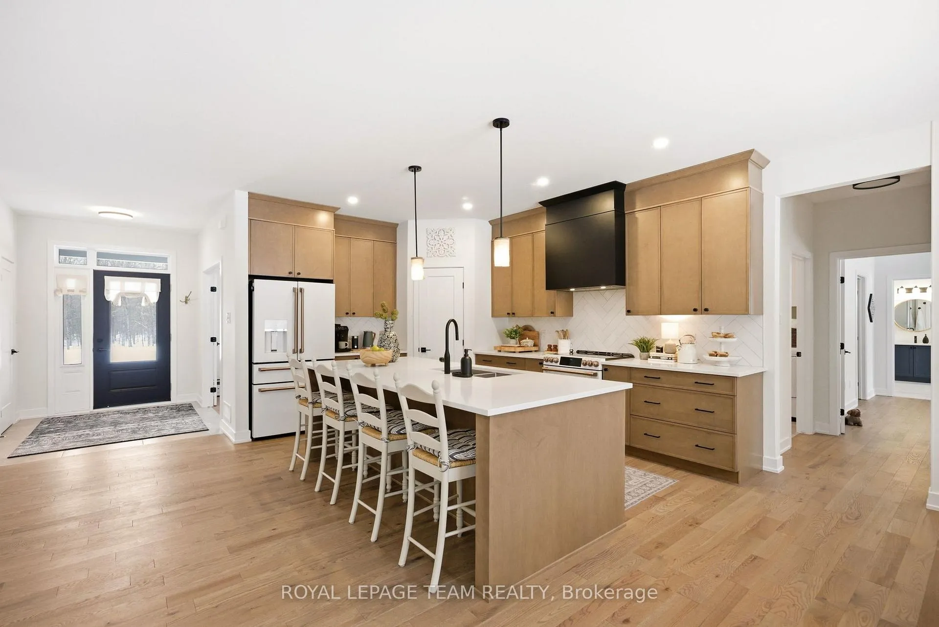 Photo 8 of 124 James Andrew Way, Beckwith, Beckwith Twp — HOMEH