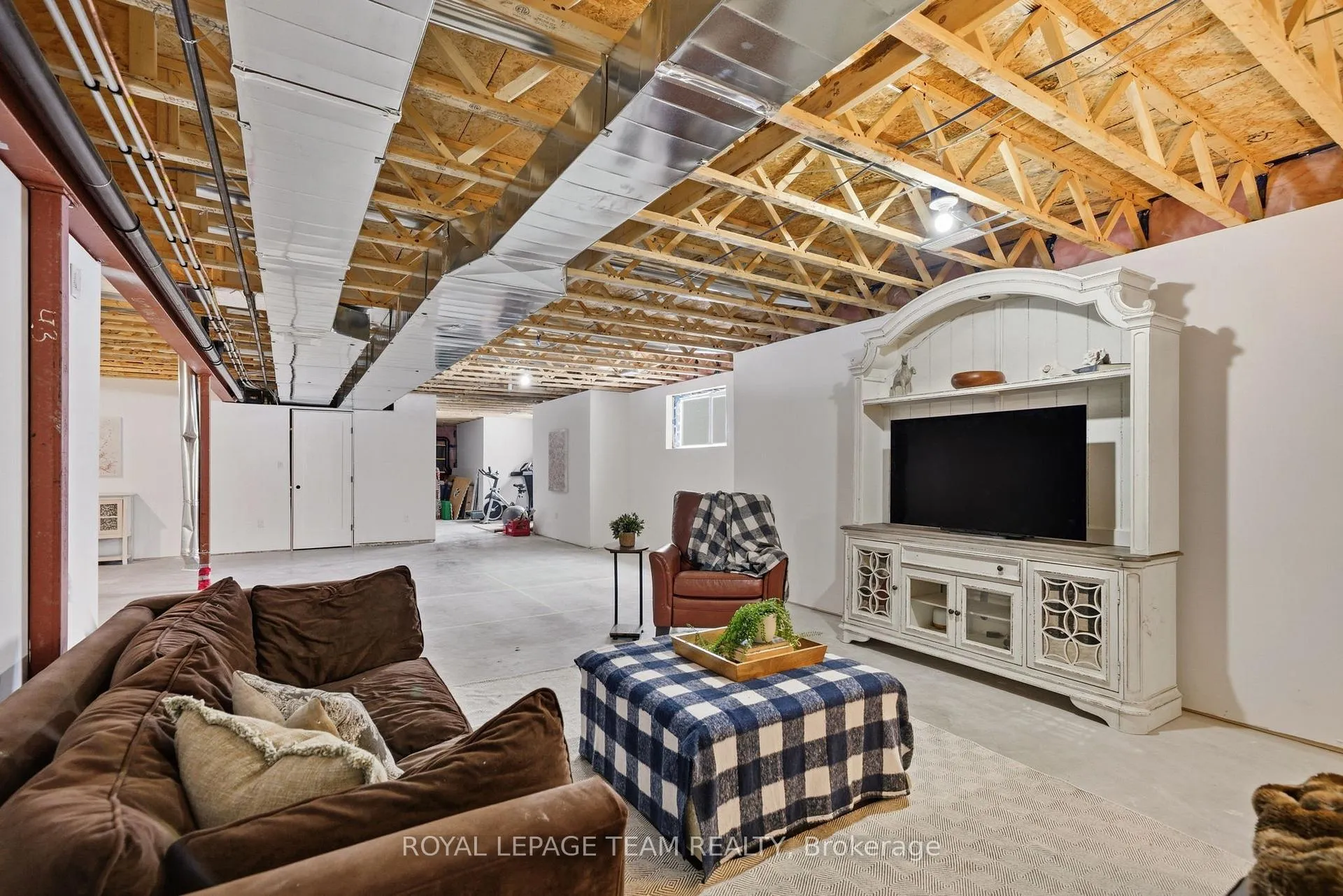 Photo 36 of 124 James Andrew Way, Beckwith, Beckwith Twp — HOMEH