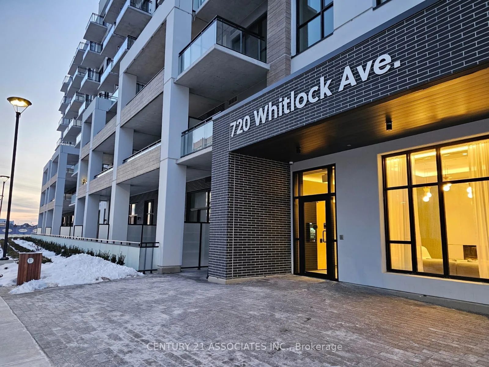 Photo 1 of Unit 214, 720 Whitlock Avenue, Milton, Cobban — HOMEH