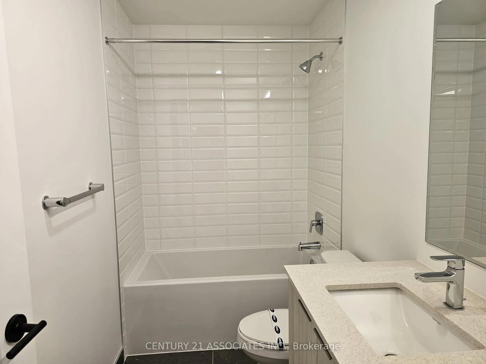 Photo 21 of Unit 214, 720 Whitlock Avenue, Milton, Cobban — HOMEH