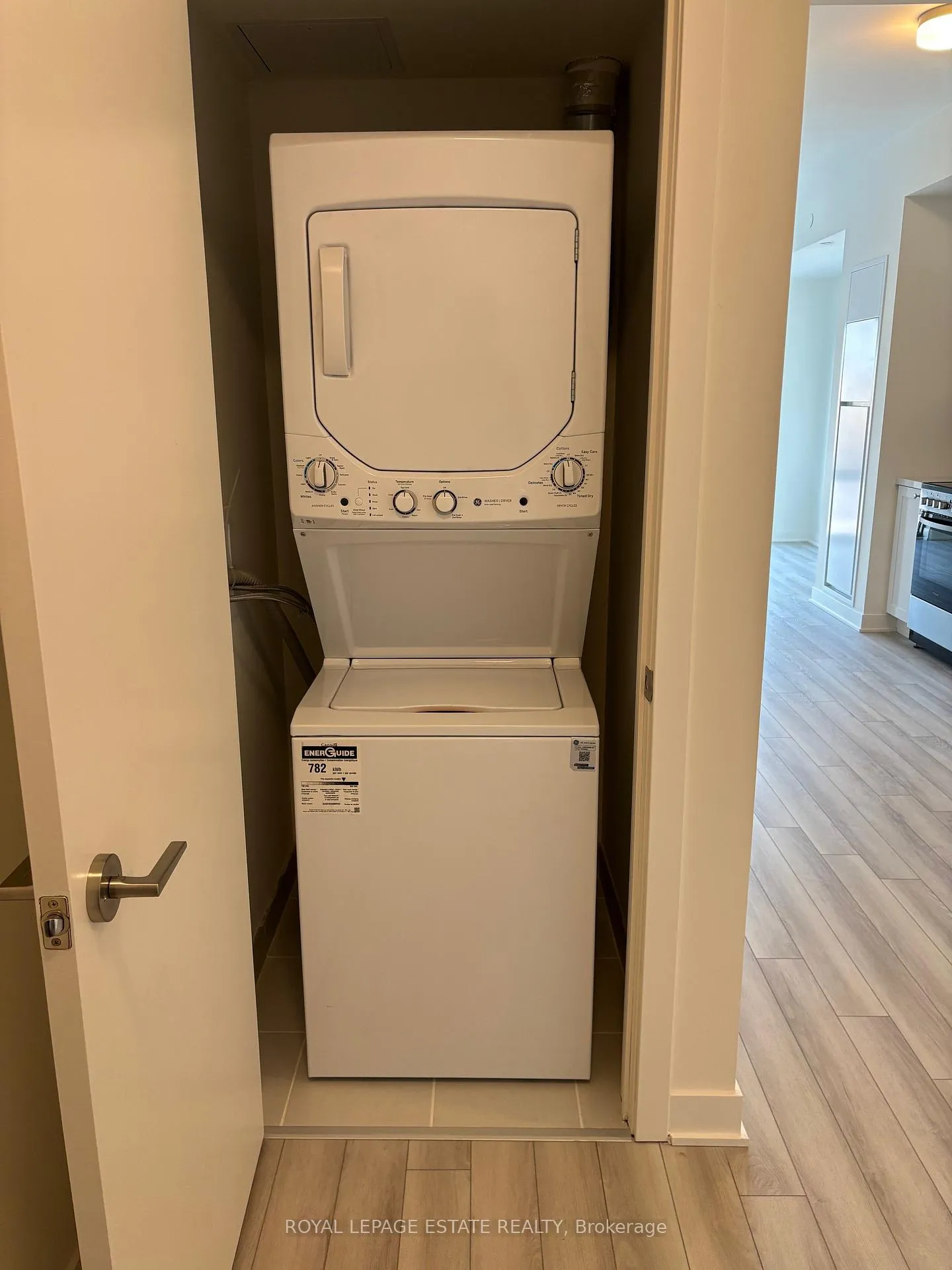 Photo 17 of Unit 404, 51 Clarington Boulevard, Clarington, Bowmanville — HOMEH