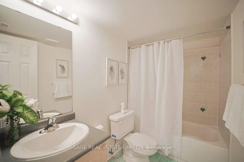Photo 27 of 19 Estoril Terrace, Toronto, Weston-Pellam Park — HOMEH