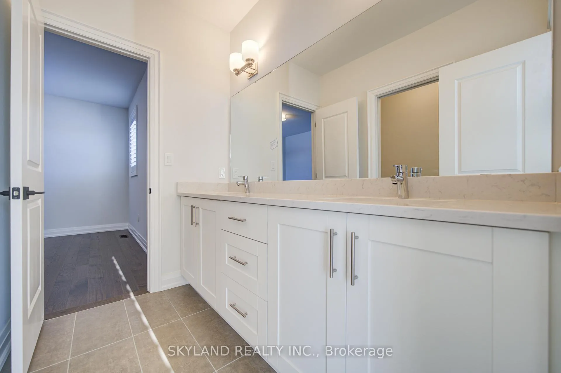 Photo 14 of 45 Balance Crescent, Markham, Cachet — HOMEH