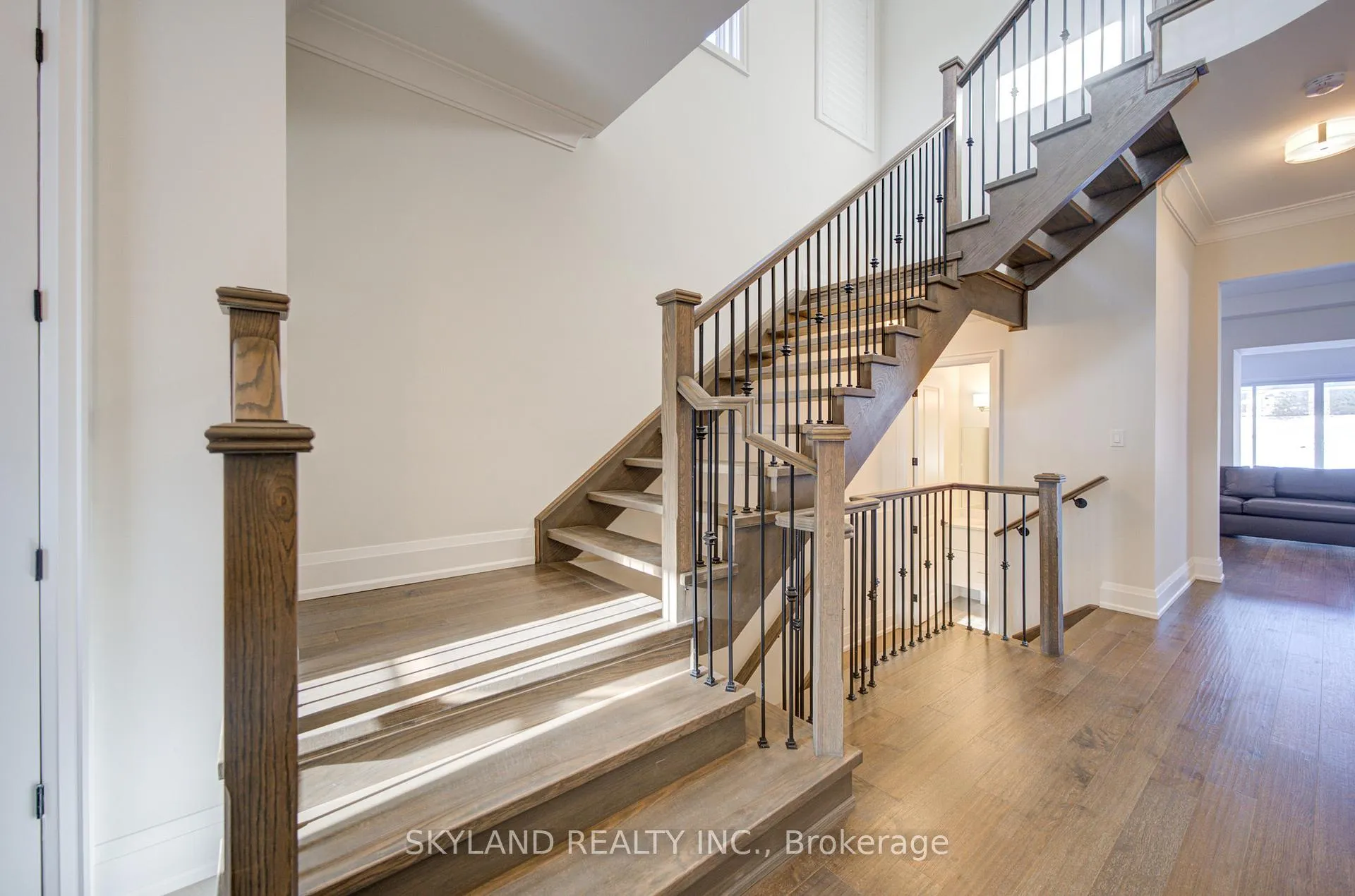 Photo 24 of 45 Balance Crescent, Markham, Cachet — HOMEH