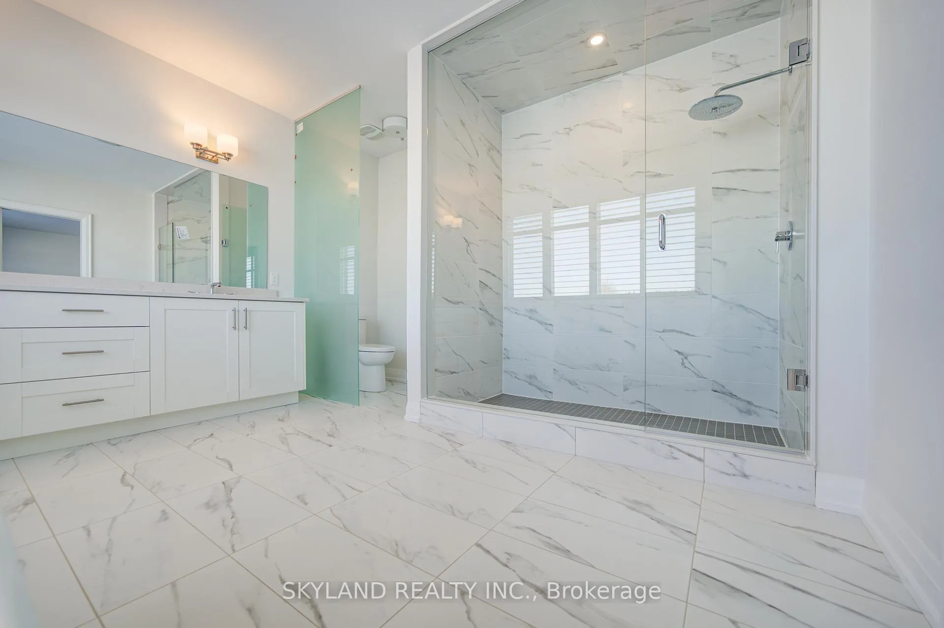 Photo 35 of 45 Balance Crescent, Markham, Cachet — HOMEH