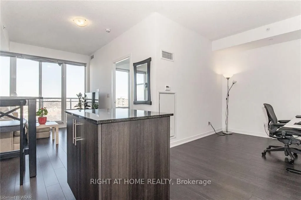 Photo 4 of Unit 1401, 85 Duke Street West, Kitchener — HOMEH