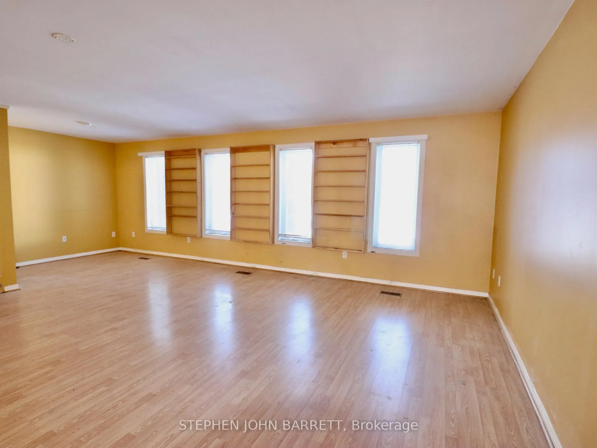 Photo 6 of 7709 Smith Boulevard, Georgina, Baldwin — HOMEH
