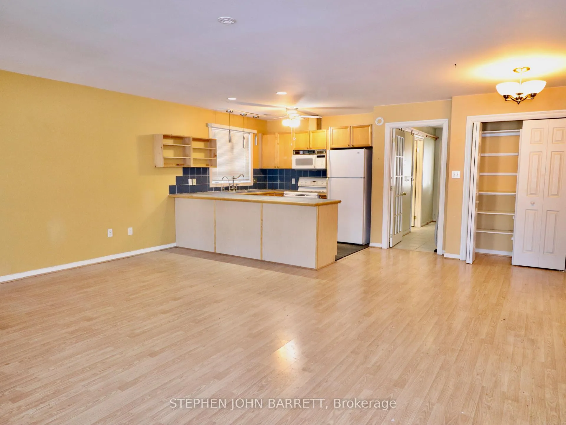Photo 7 of 7709 Smith Boulevard, Georgina, Baldwin — HOMEH