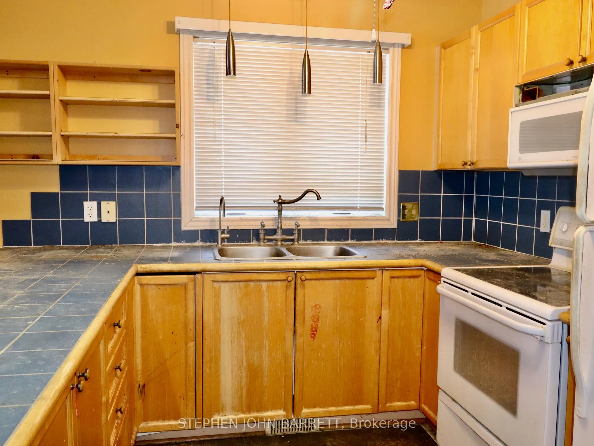 Photo 8 of 7709 Smith Boulevard, Georgina, Baldwin — HOMEH