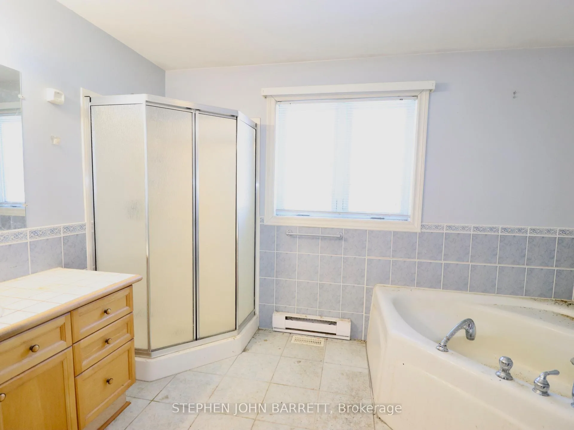 Photo 10 of 7709 Smith Boulevard, Georgina, Baldwin — HOMEH