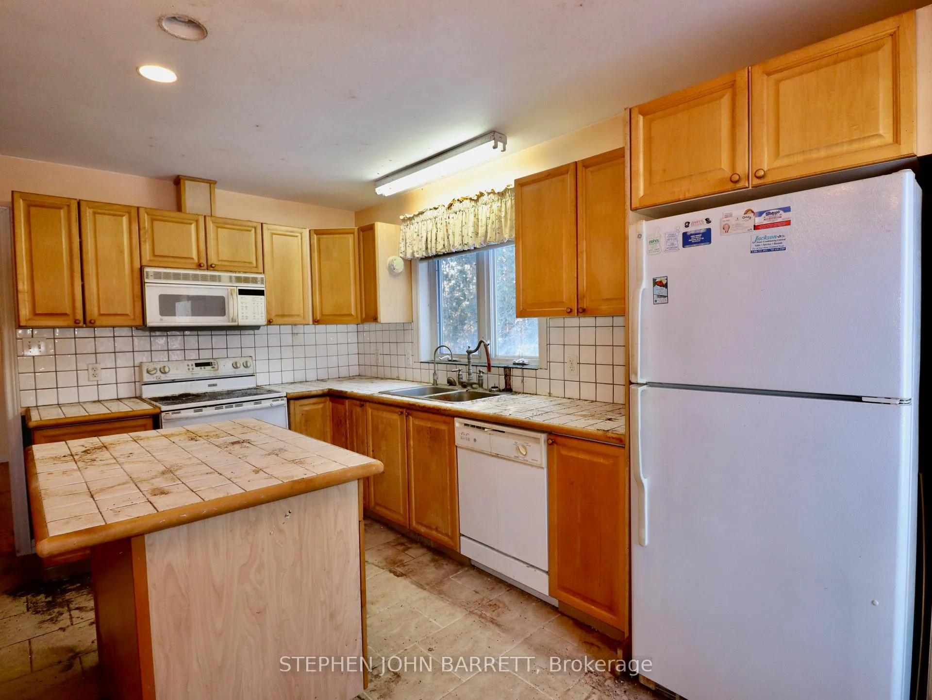 Photo 15 of 7709 Smith Boulevard, Georgina, Baldwin — HOMEH