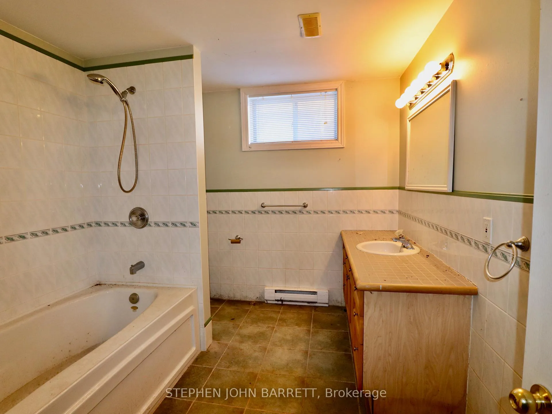 Photo 37 of 7709 Smith Boulevard, Georgina, Baldwin — HOMEH
