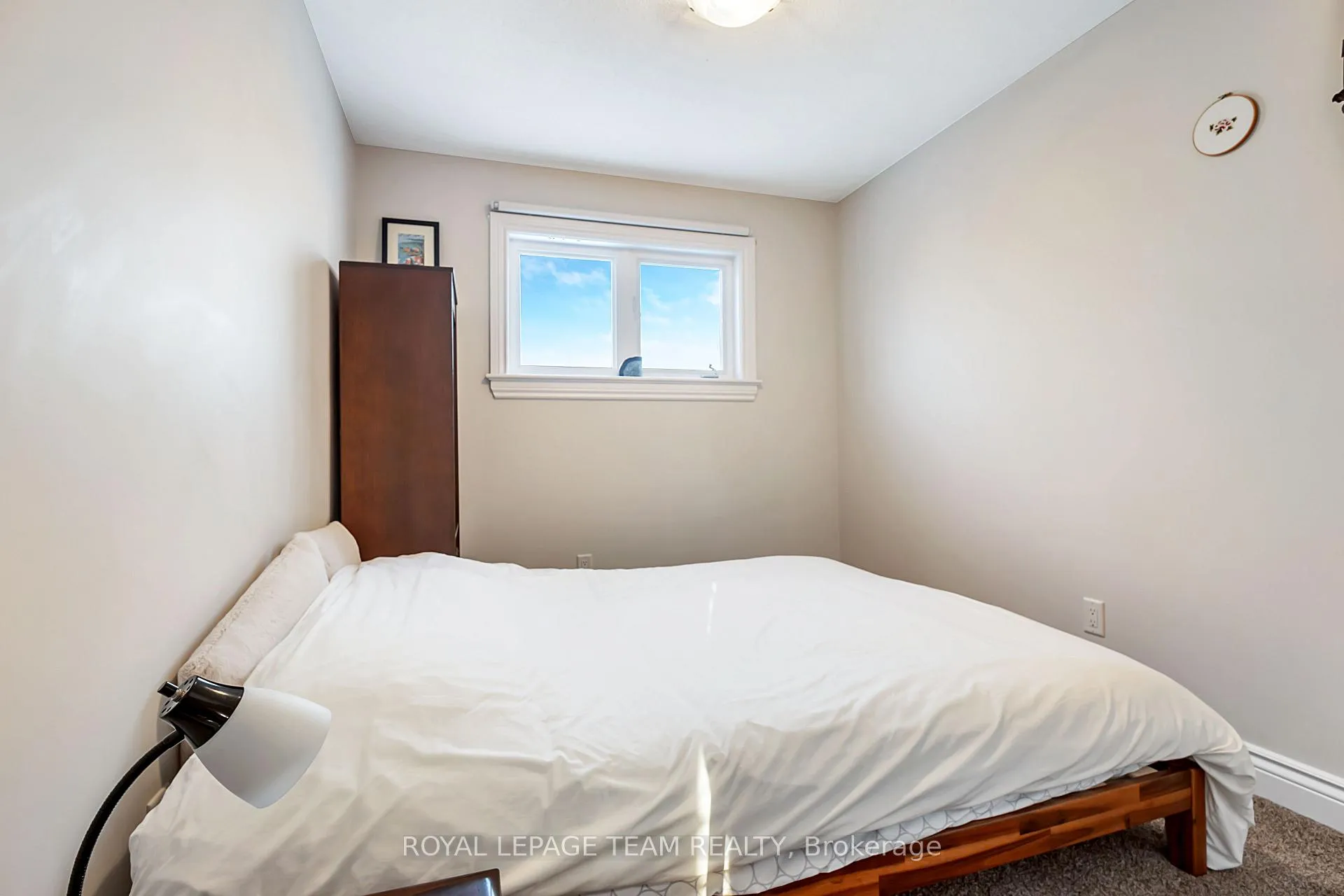 Photo 21 of 88 Desmond Trudeau Drive, Arnprior — HOMEH