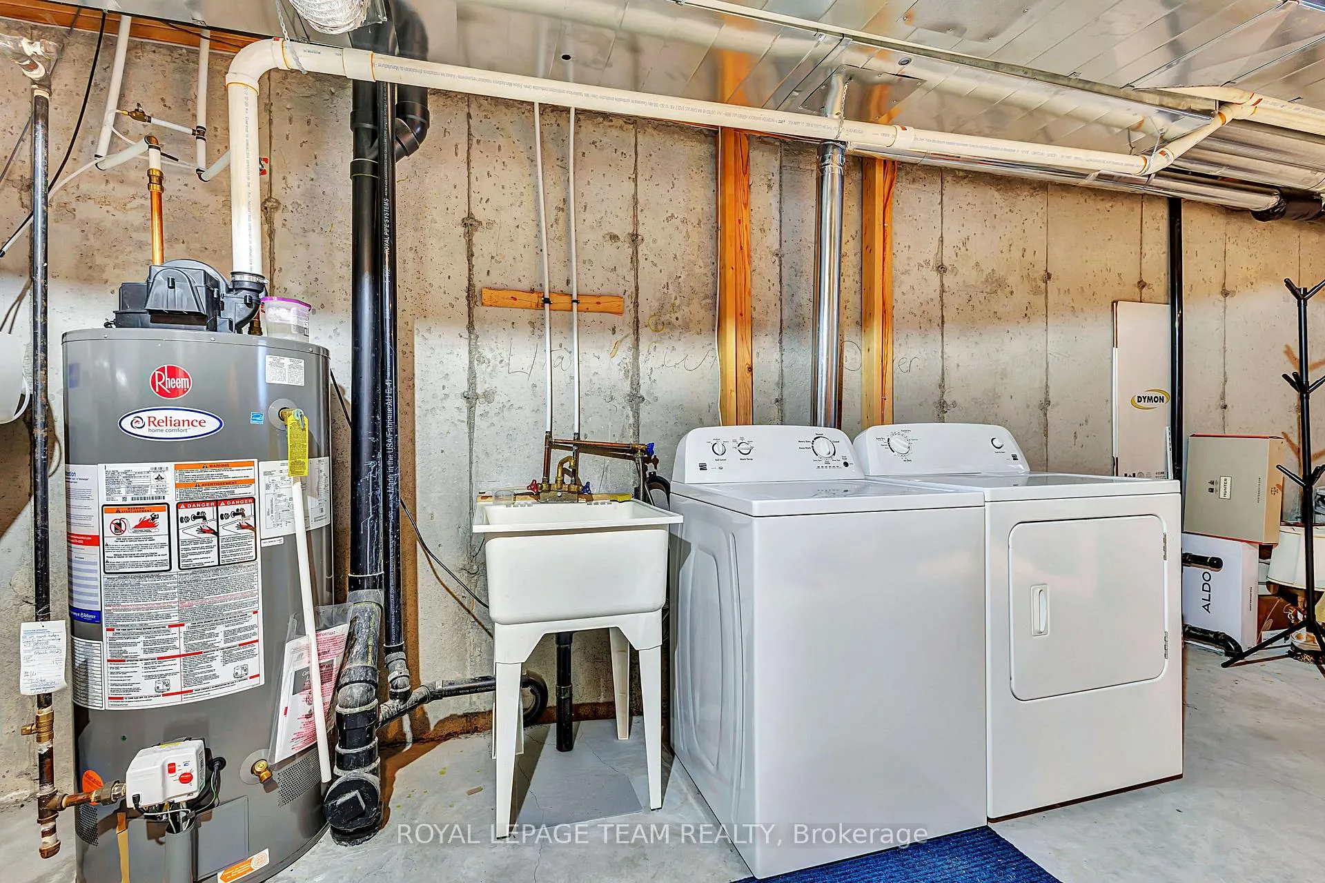 Photo 29 of 88 Desmond Trudeau Drive, Arnprior — HOMEH