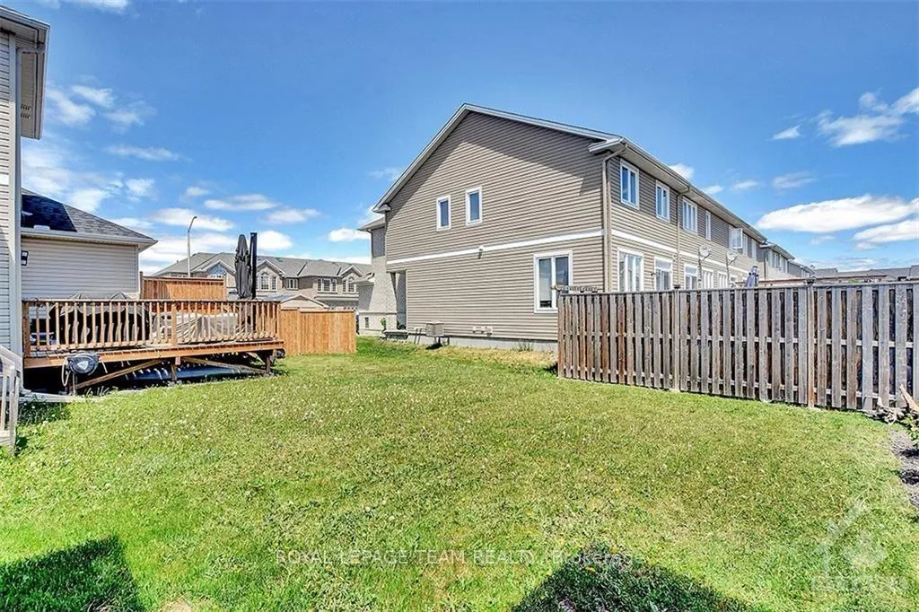Photo 31 of 88 Desmond Trudeau Drive, Arnprior — HOMEH