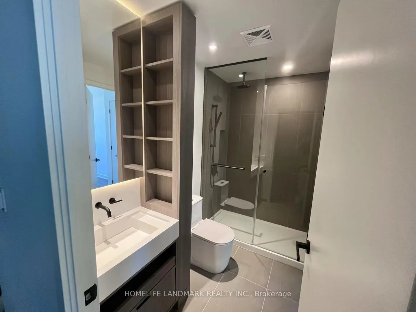 Photo 8 of Unit 1513, 55 Charles Street E, Toronto, Church-Yonge Corridor — HOMEH