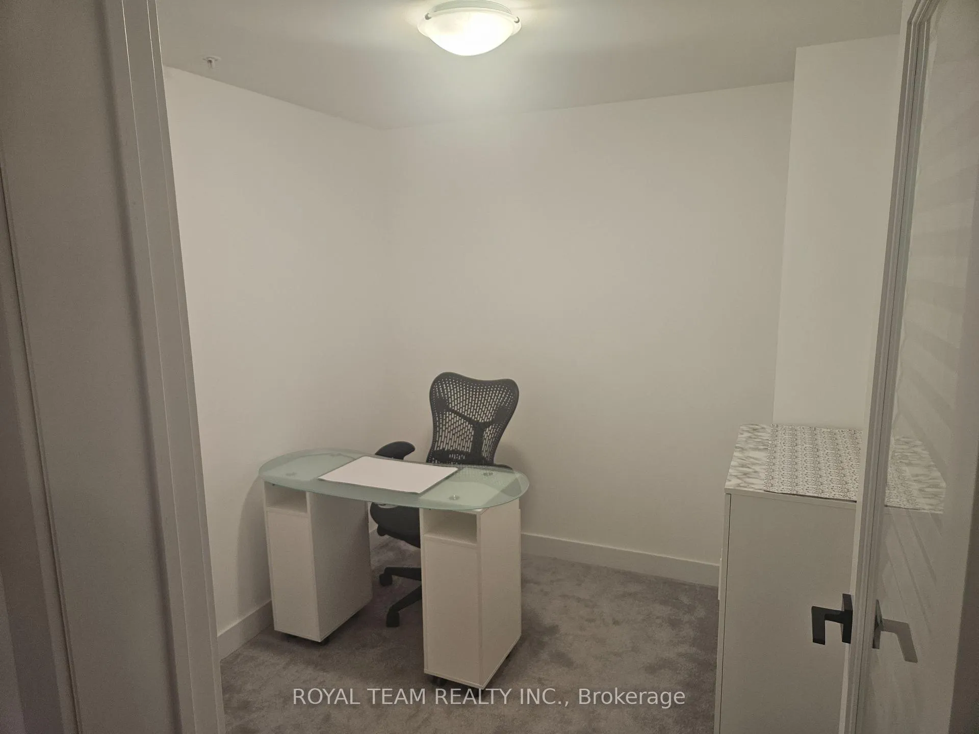 Photo 14 of Unit 405, 6 Spice Way, Barrie, Rural Barrie Southeast — HOMEH
