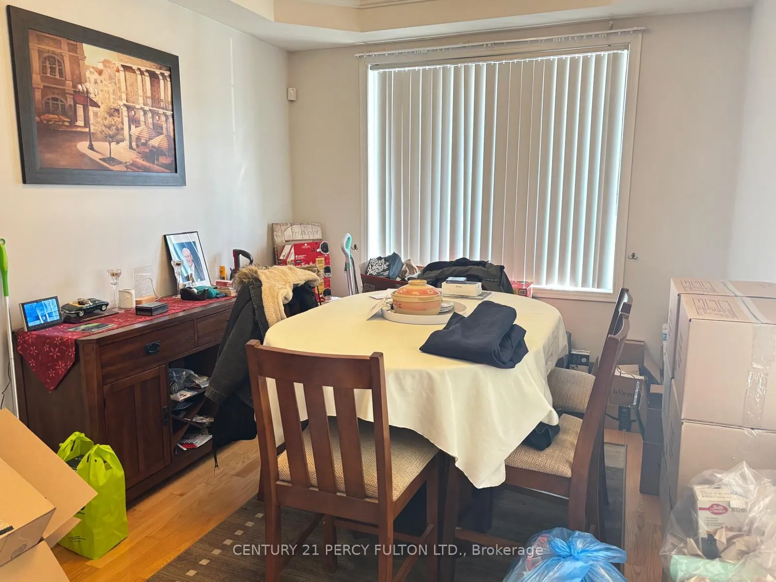 Photo 2 of 64 Oakford Drive, Markham, Cachet — HOMEH