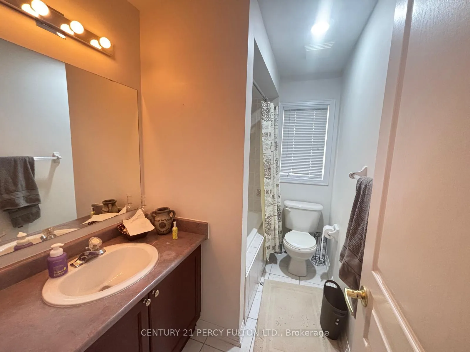 Photo 14 of 64 Oakford Drive, Markham, Cachet — HOMEH