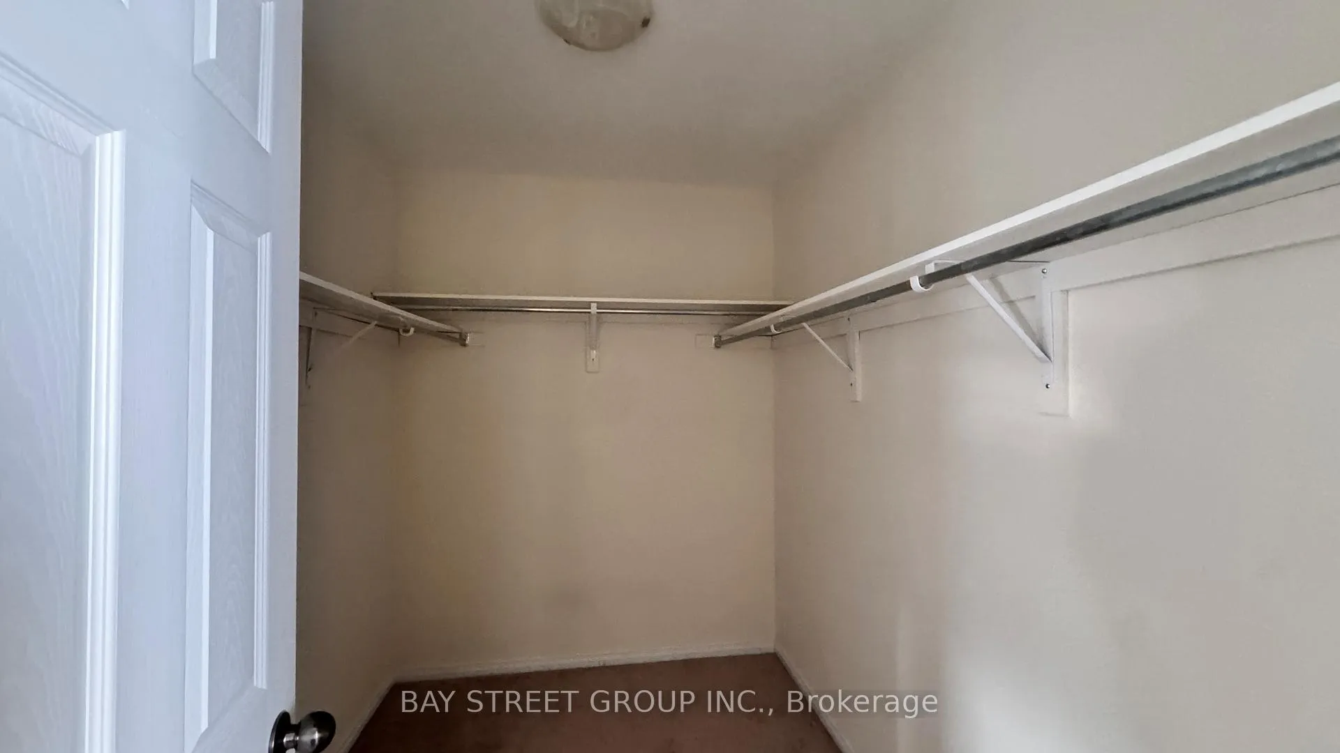 Photo 4 of Unit 1, 8859 Dogwood Crescent, Niagara Falls, Brown — HOMEH
