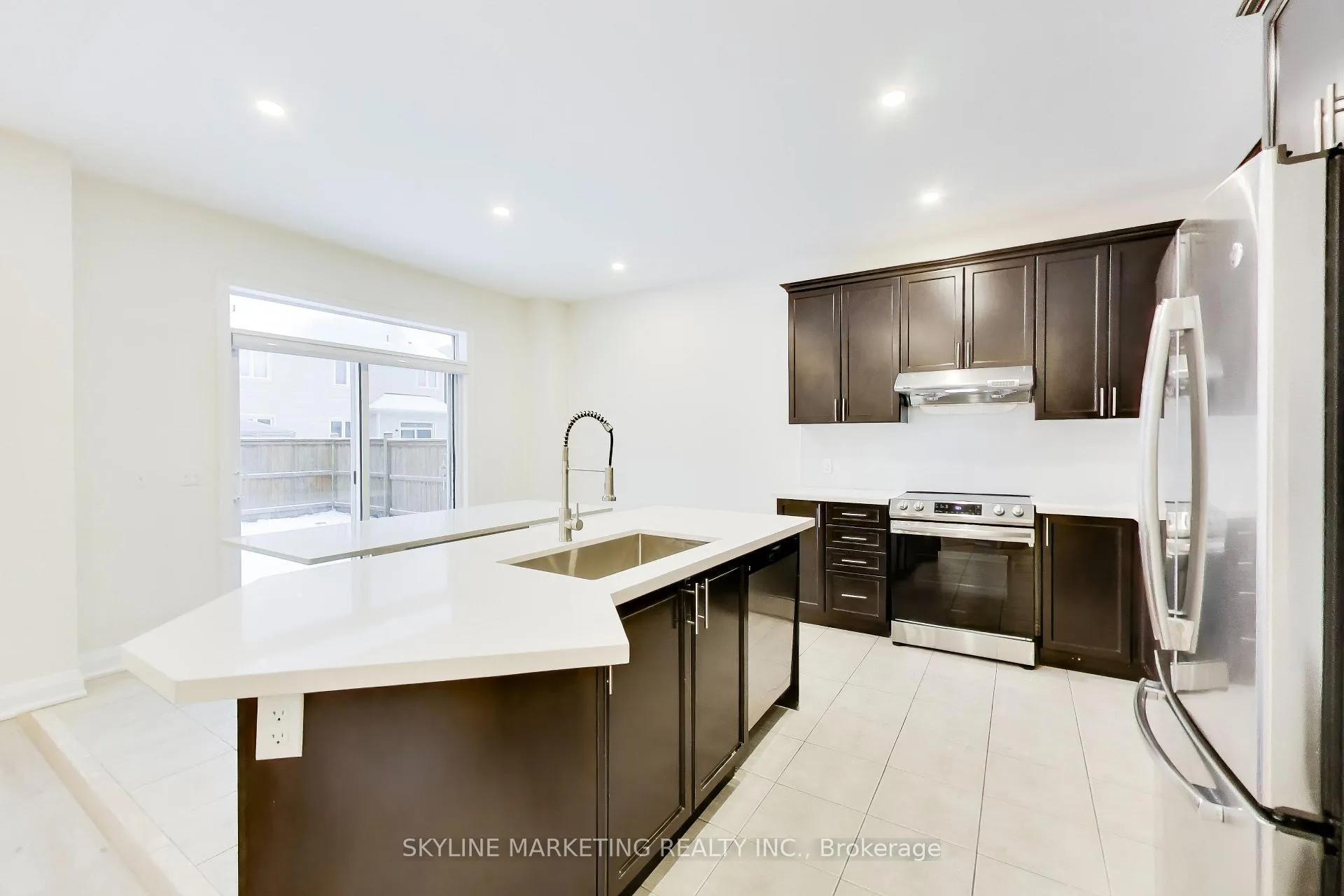 Photo 4 of 17 Fox Grape Road, Thorold, Confederation Heights — HOMEH