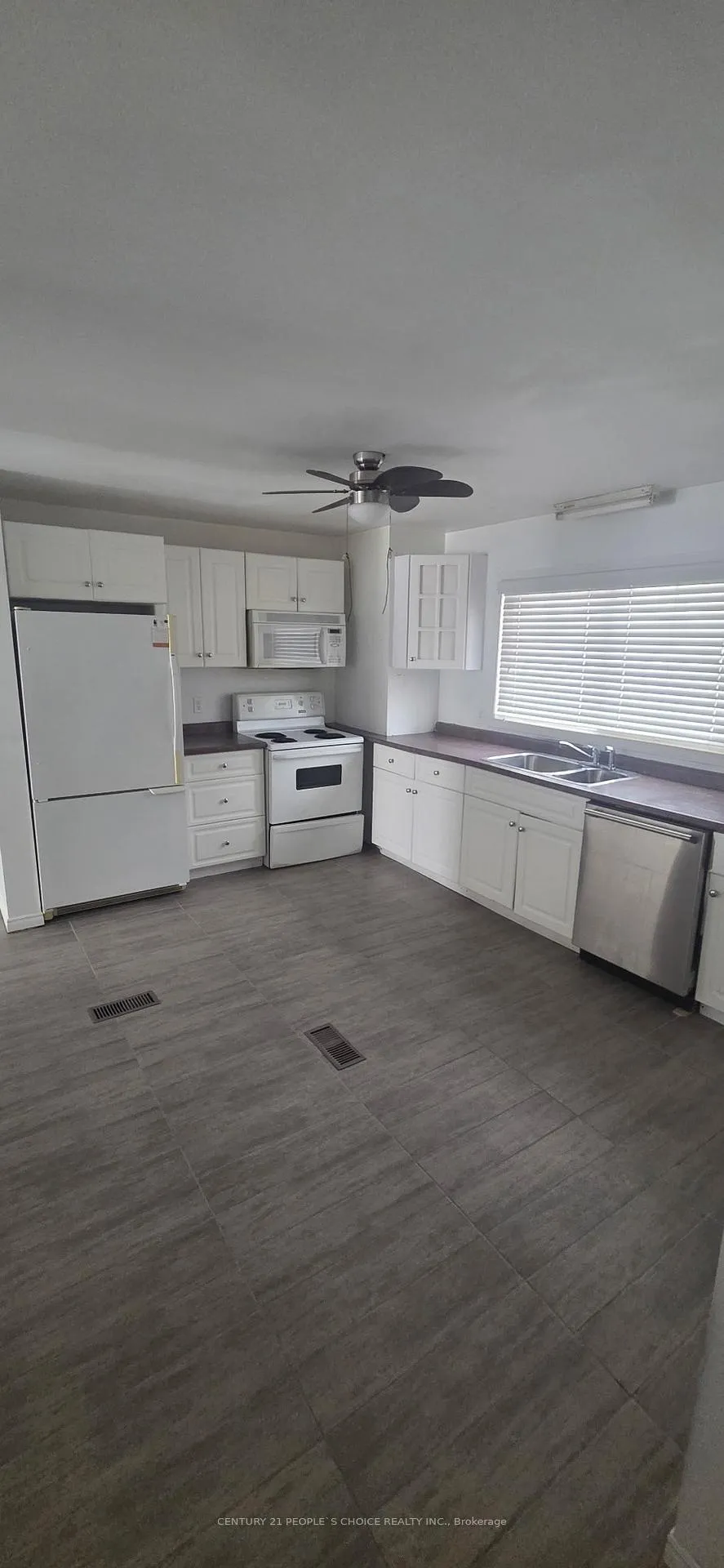 Photo 1 of Unit 1, 3784 Sinnicks Avenue, Niagara Falls, Church's Lane — HOMEH