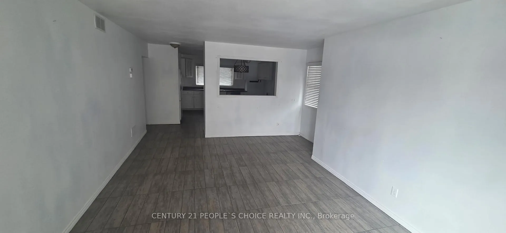 Photo 3 of Unit 1, 3784 Sinnicks Avenue, Niagara Falls, Church's Lane — HOMEH