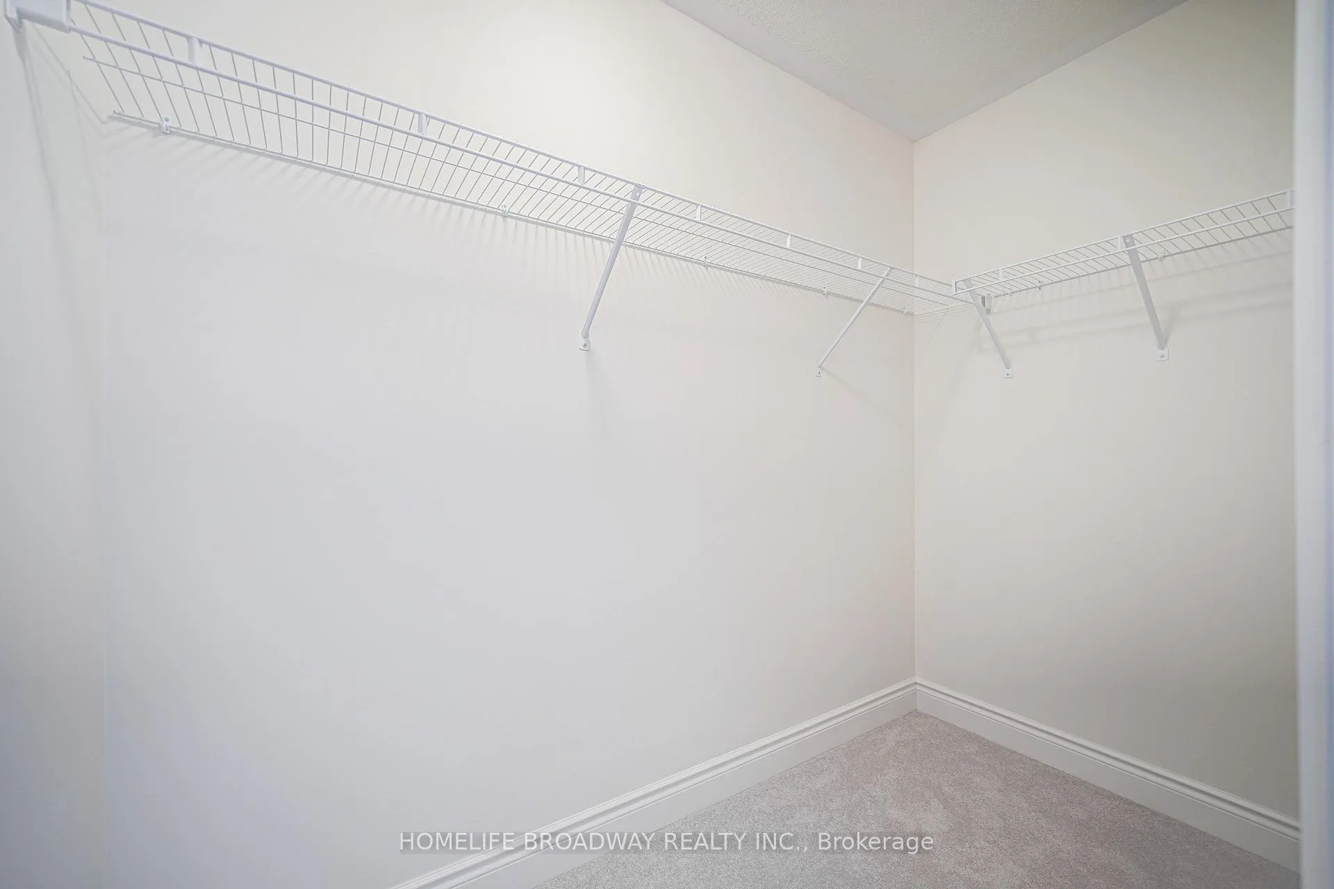 Photo 14 of 30 Tremoy Road, East Gwillimbury, Holland Landing — HOMEH