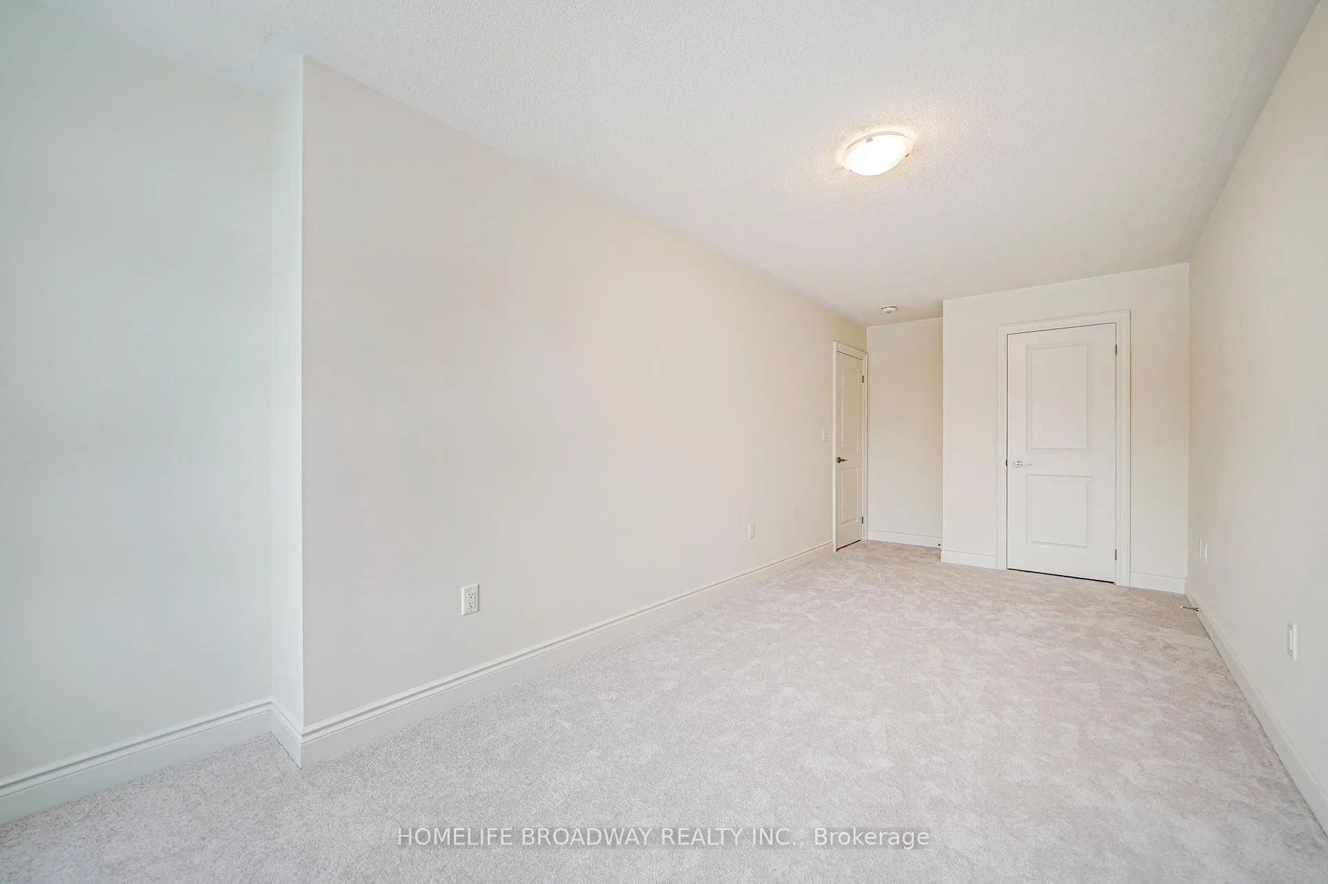 Photo 20 of 30 Tremoy Road, East Gwillimbury, Holland Landing — HOMEH