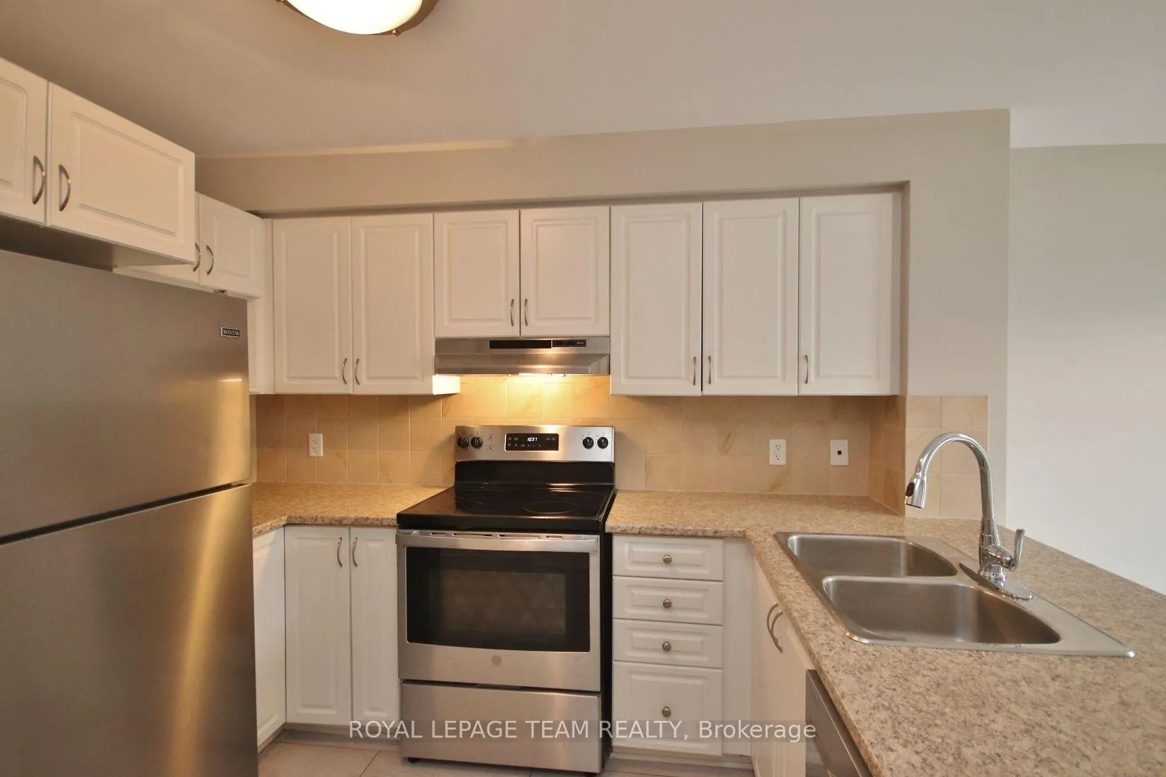Photo 7 of 583A Chapman Mills Drive, Ottawa, Barrhaven - Strandherd — HOMEH