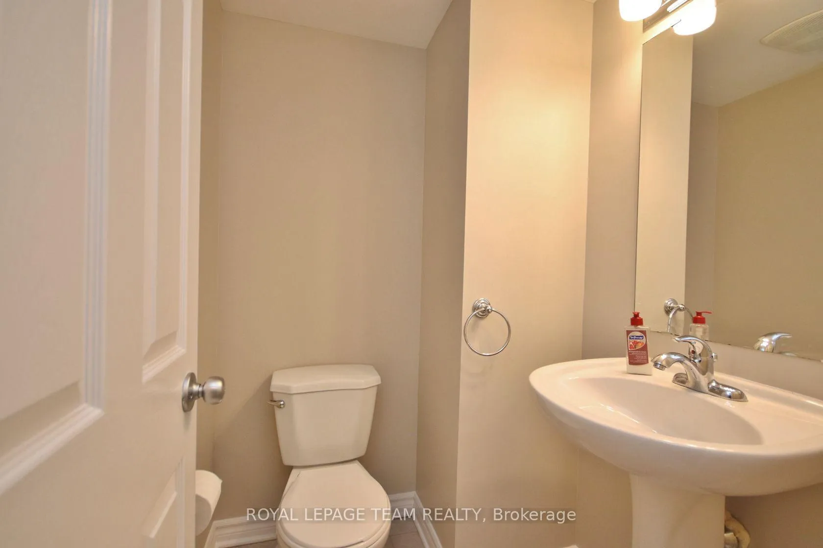 Photo 13 of 583A Chapman Mills Drive, Ottawa, Barrhaven - Strandherd — HOMEH