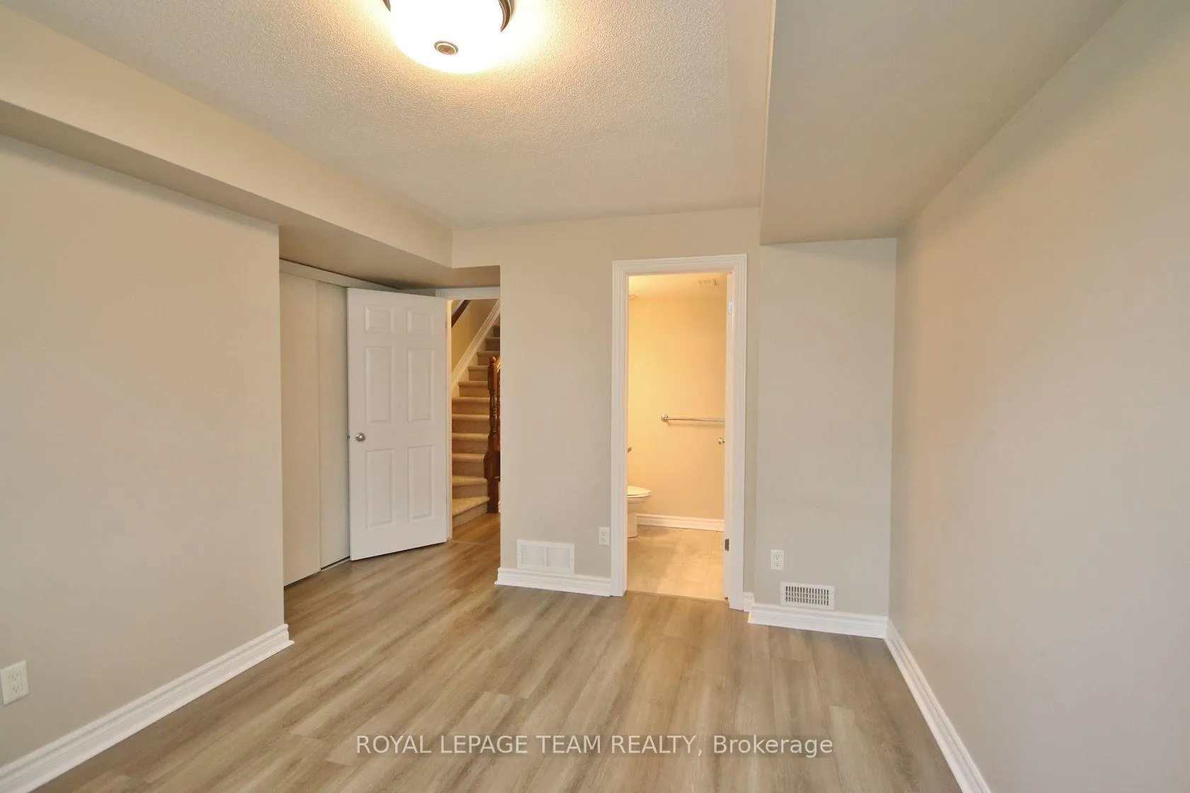 Photo 24 of 583A Chapman Mills Drive, Ottawa, Barrhaven - Strandherd — HOMEH