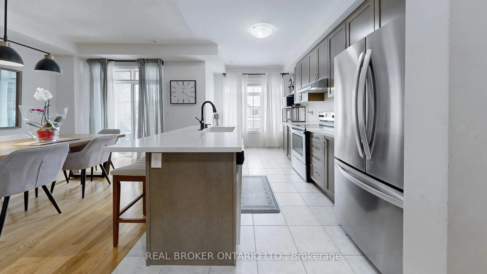 Photo 6 of 17 Blackpool Lane, East Gwillimbury, Queensville — HOMEH