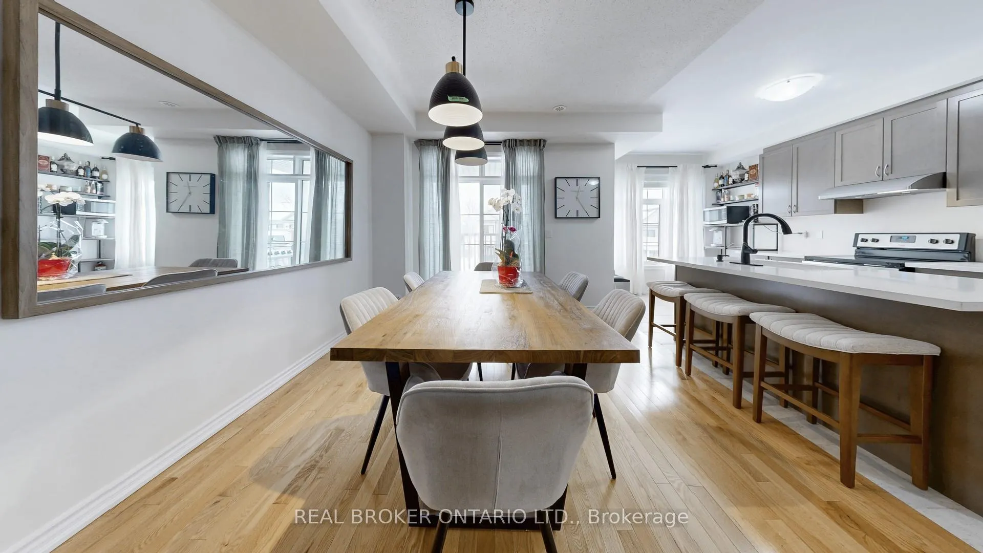 Photo 9 of 17 Blackpool Lane, East Gwillimbury, Queensville — HOMEH