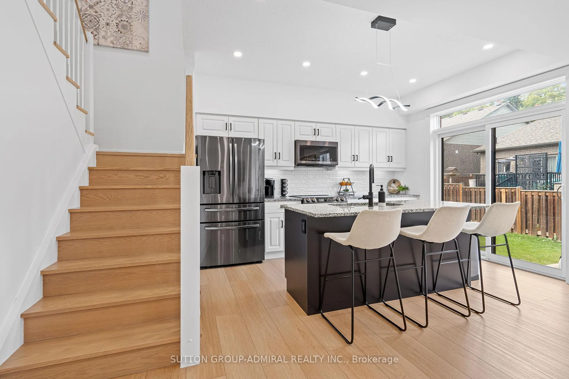 Photo 10 of 1026 Wright Drive, Midland — HOMEH