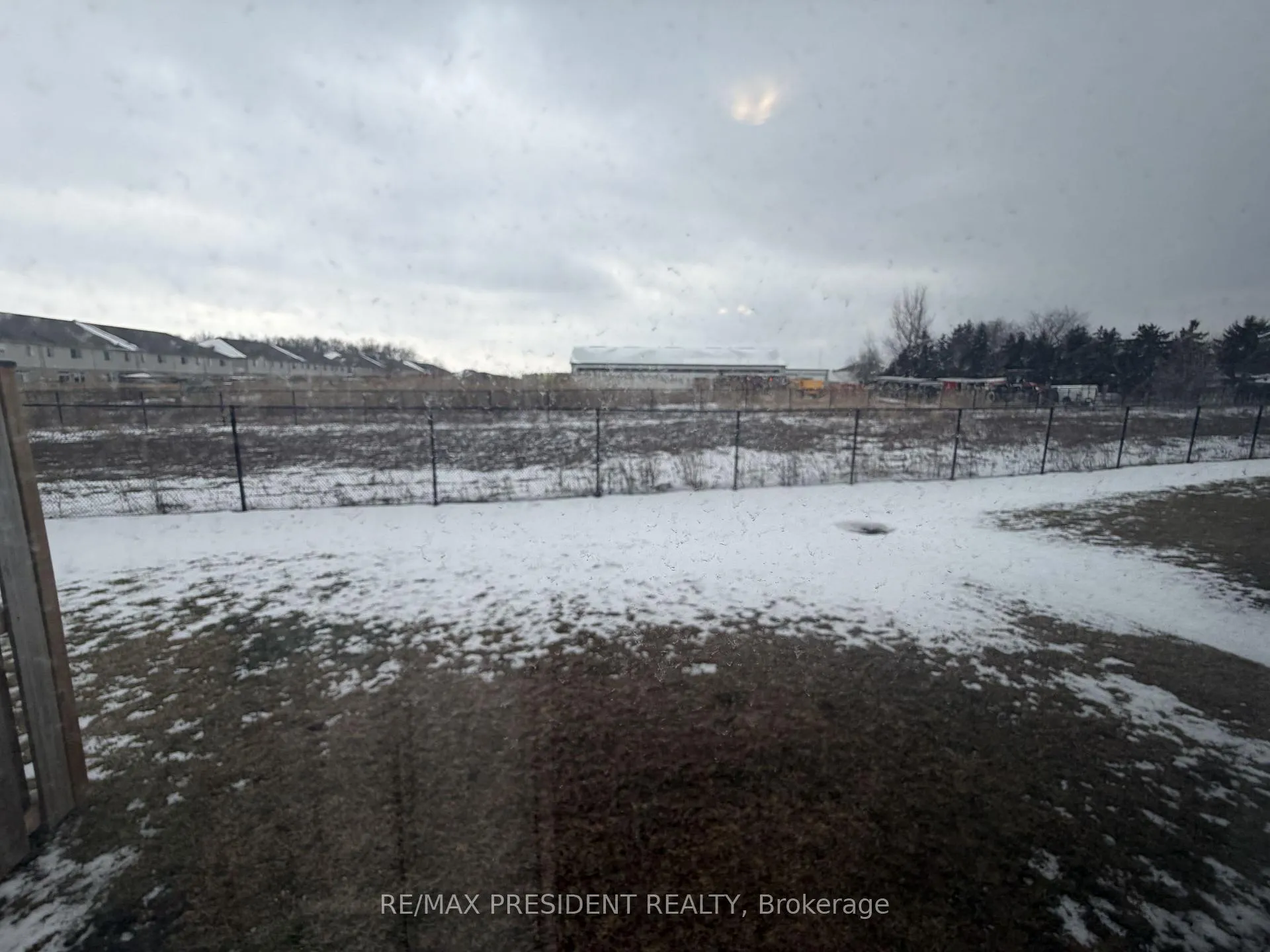 Photo 22 of 32 Zoe Lane, Hamilton, Rural Glanbrook — HOMEH