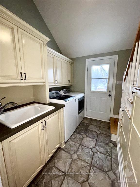 Photo 17 of 1803 Old Second Line Road, Ottawa, Kanata - Kanata (North West) — HOMEH