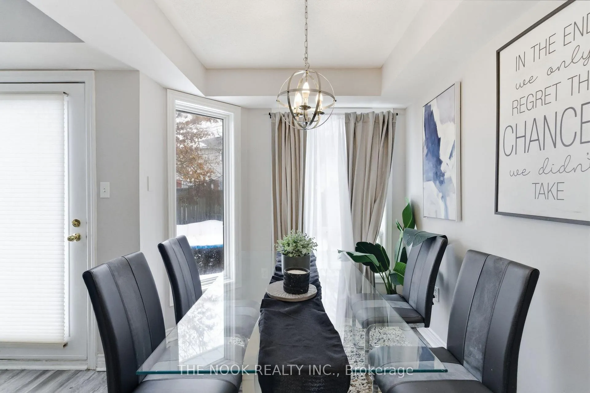 Photo 10 of 119 Brownstone Crescent, Clarington, Courtice — HOMEH