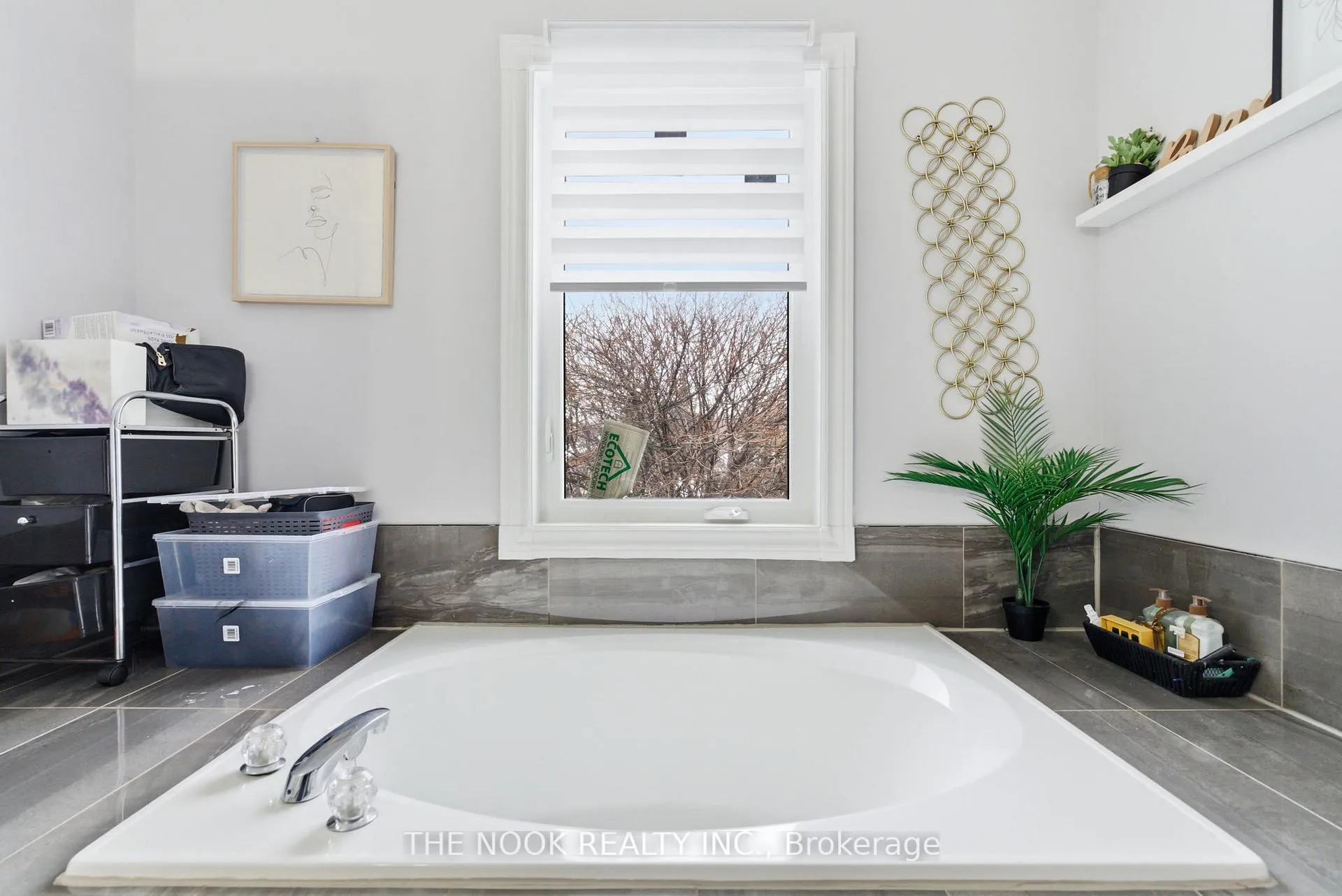 Photo 18 of 119 Brownstone Crescent, Clarington, Courtice — HOMEH