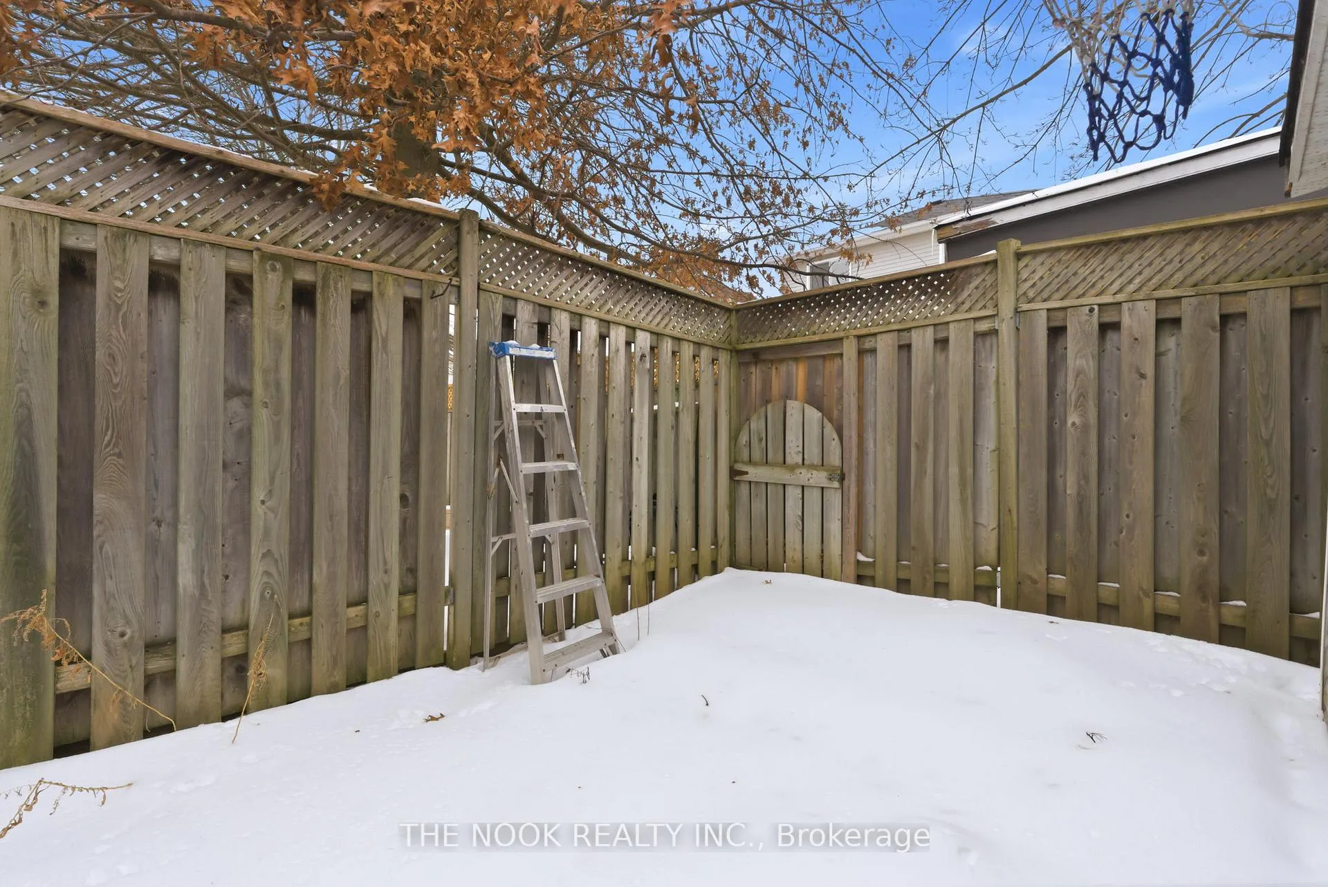 Photo 36 of 119 Brownstone Crescent, Clarington, Courtice — HOMEH
