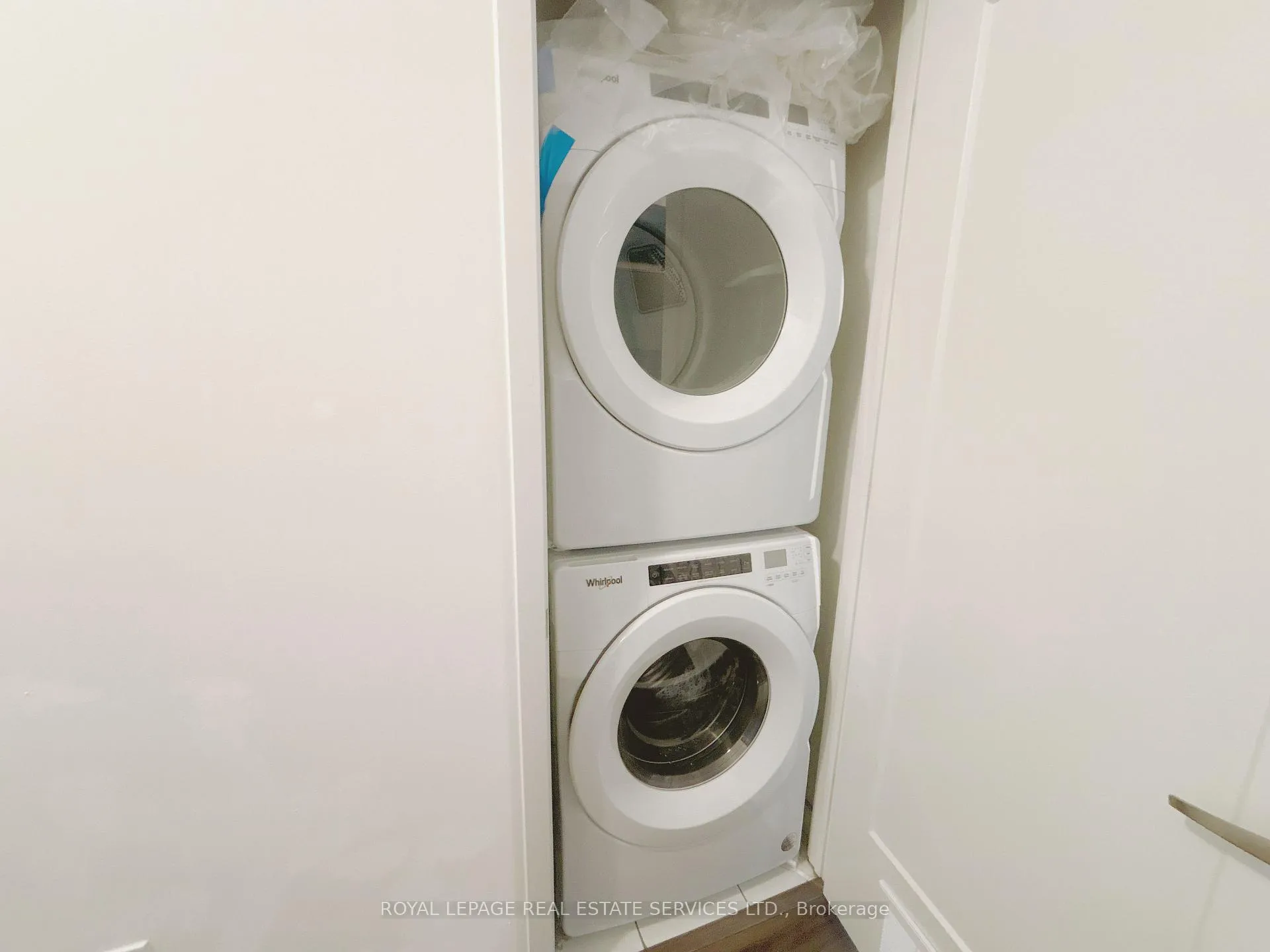 Photo 9 of Unit 1903 E, 70 Princess Street E, Toronto, Waterfront Communities — HOMEH