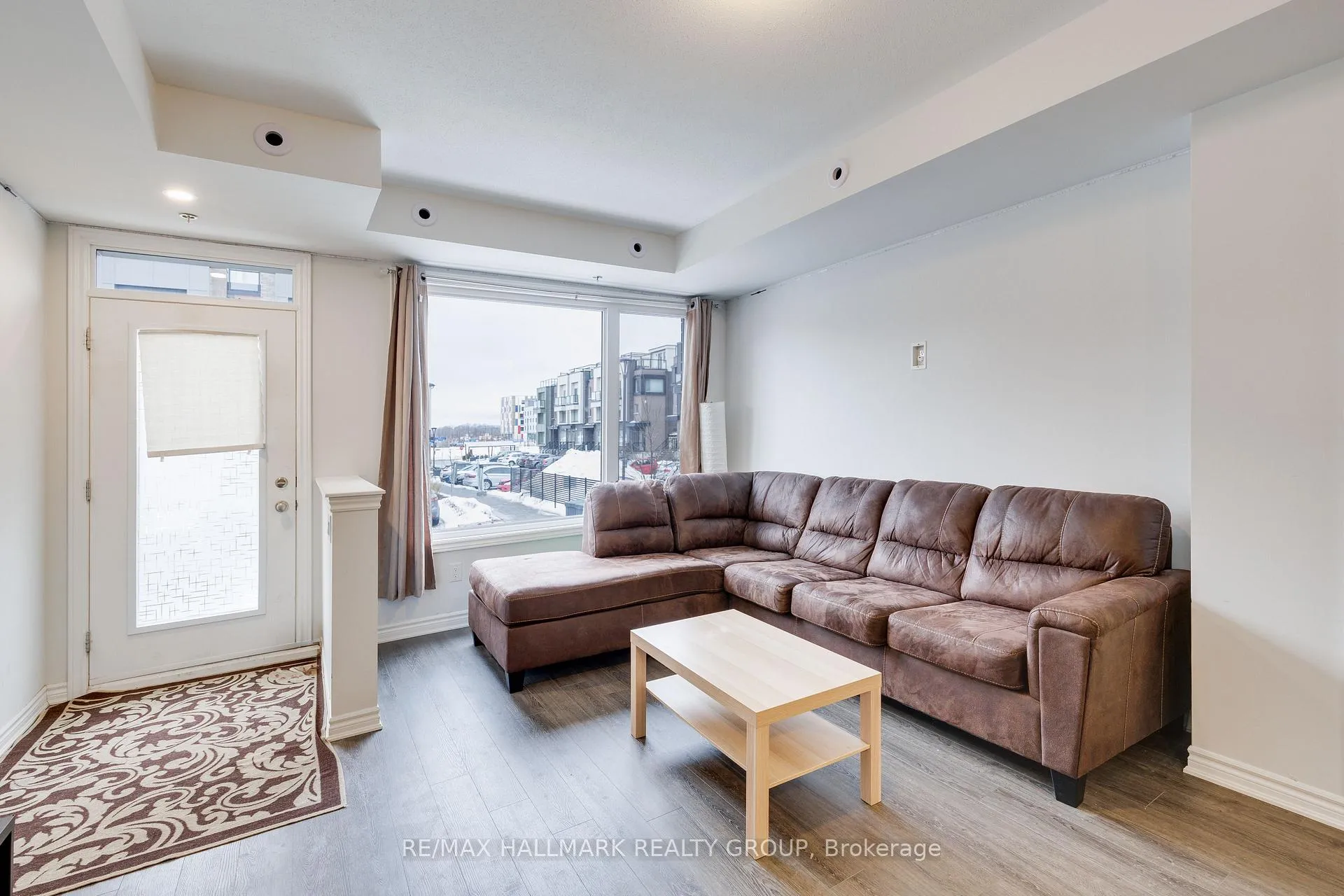 Photo 5 of Unit 98, 637 Makwa Private, Ottawa, CFB Rockcliffe and Area — HOMEH
