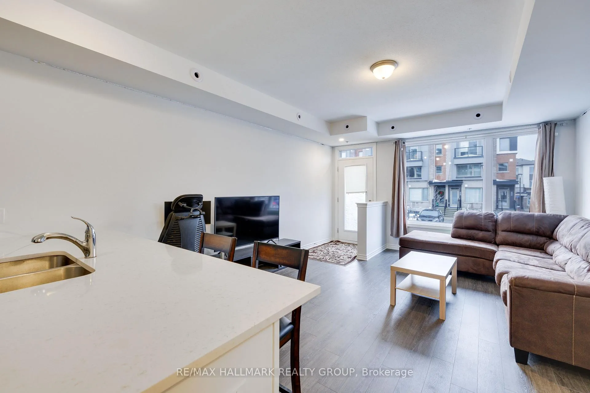 Photo 8 of Unit 98, 637 Makwa Private, Ottawa, CFB Rockcliffe and Area — HOMEH