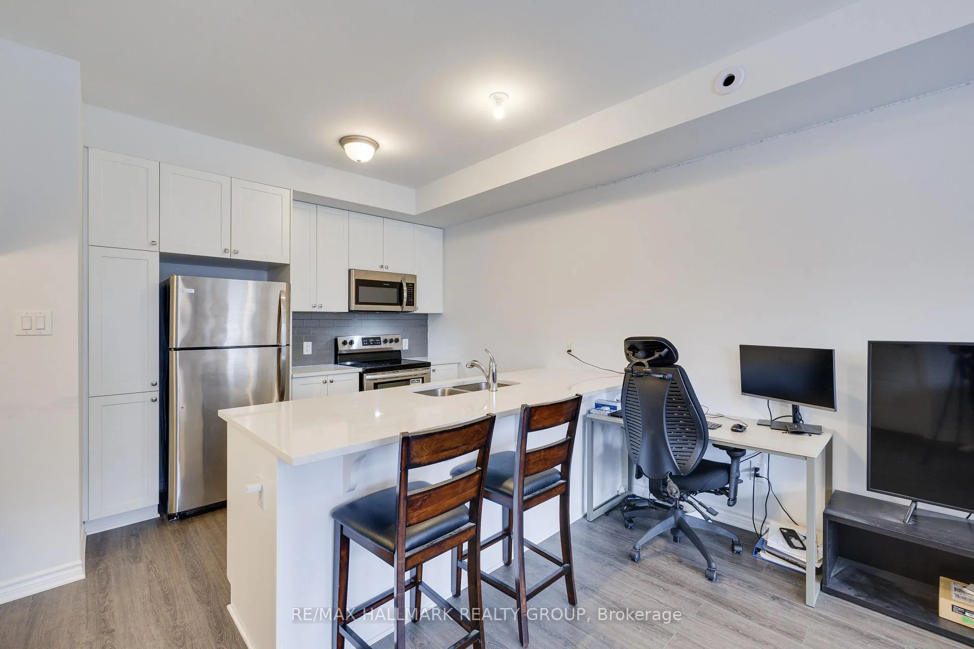 Photo 9 of Unit 98, 637 Makwa Private, Ottawa, CFB Rockcliffe and Area — HOMEH
