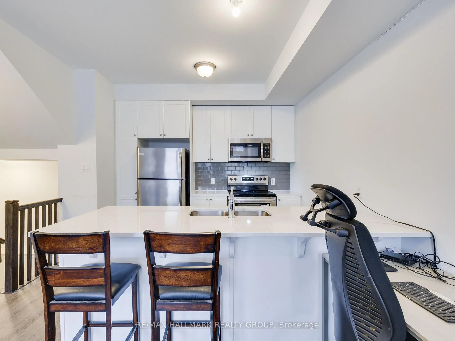 Photo 11 of Unit 98, 637 Makwa Private, Ottawa, CFB Rockcliffe and Area — HOMEH