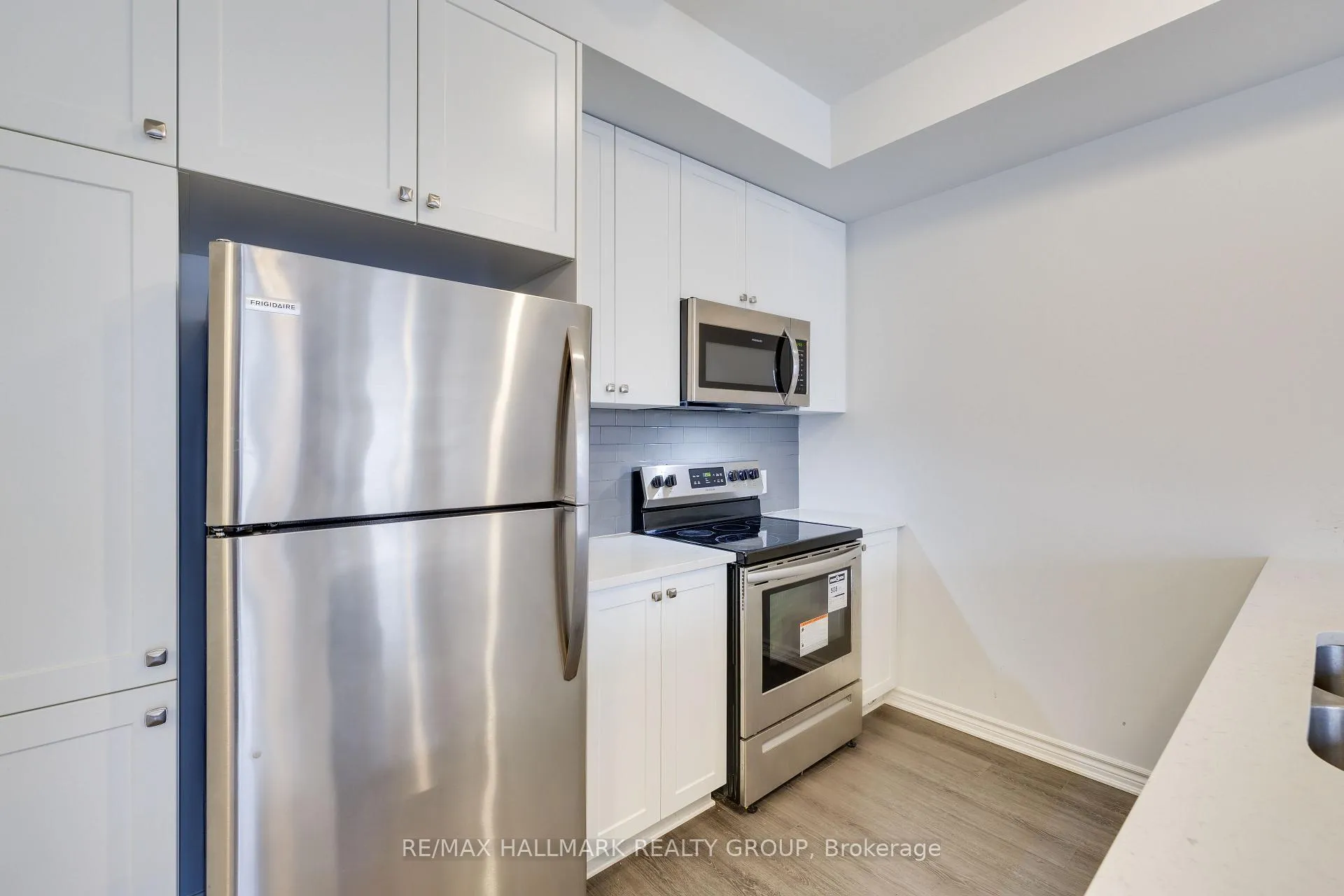 Photo 12 of Unit 98, 637 Makwa Private, Ottawa, CFB Rockcliffe and Area — HOMEH