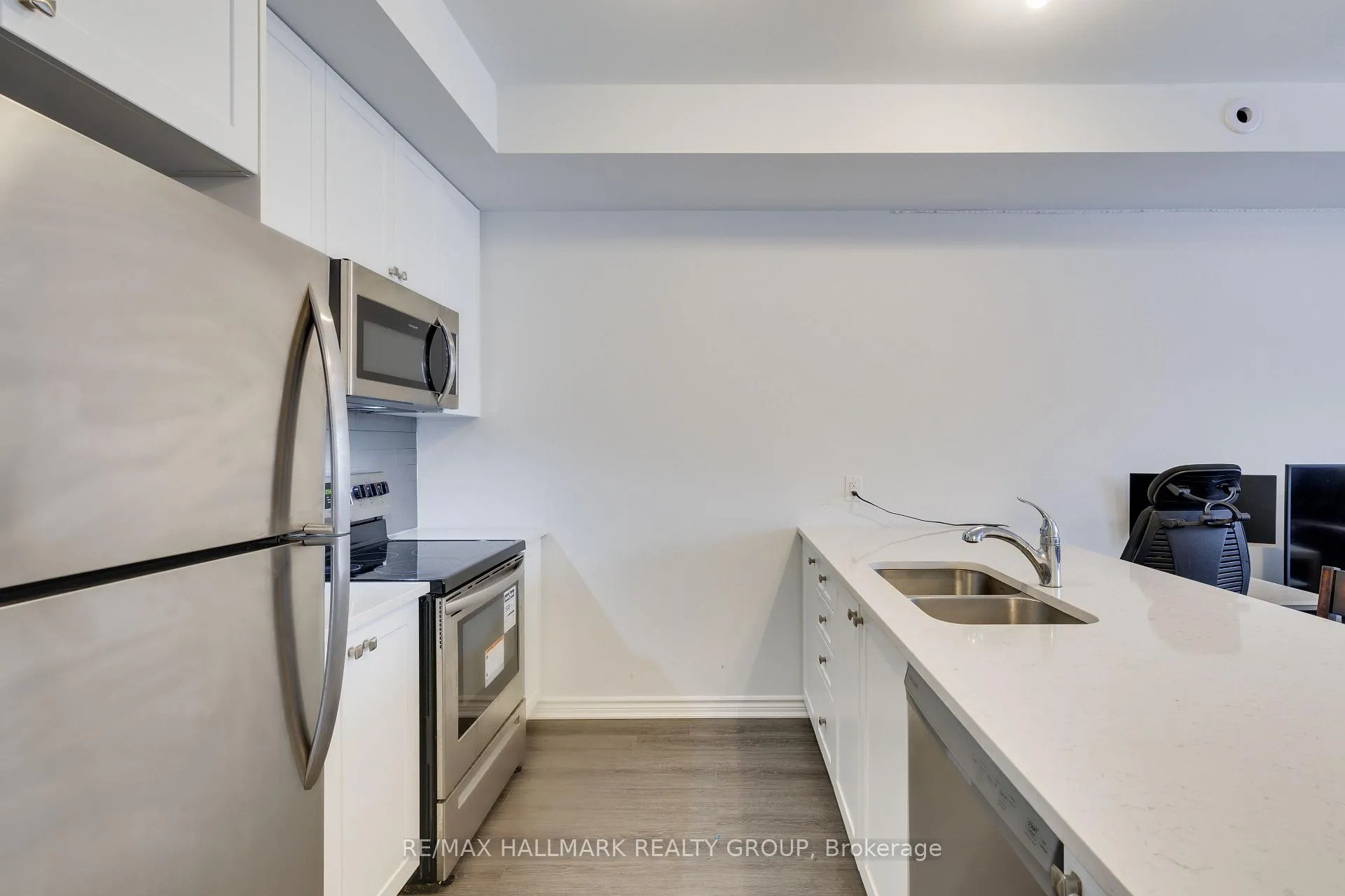 Photo 13 of Unit 98, 637 Makwa Private, Ottawa, CFB Rockcliffe and Area — HOMEH