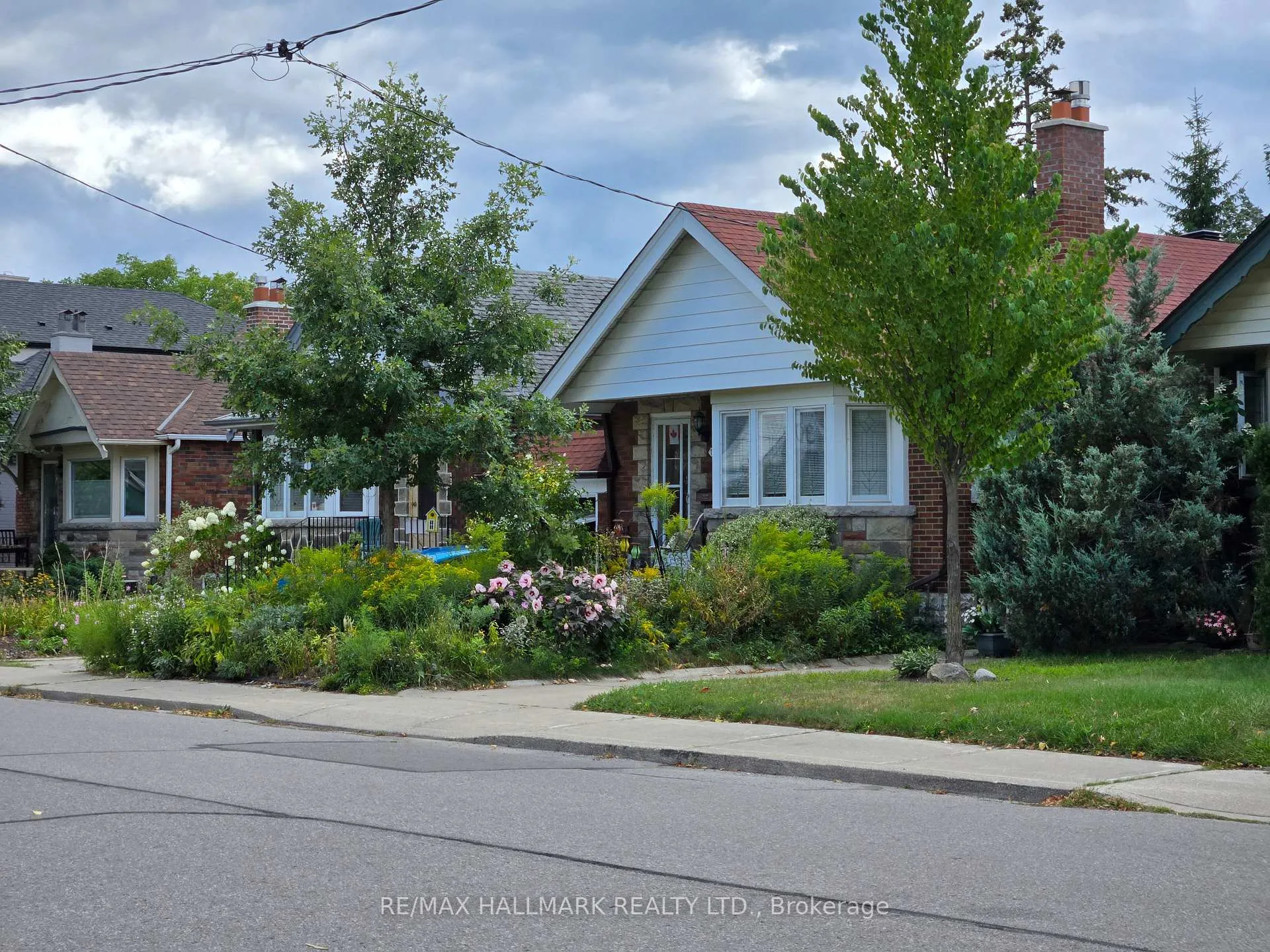 Photo 1 of 18 Fairside Avenue, Toronto, Danforth Village-East York — HOMEH